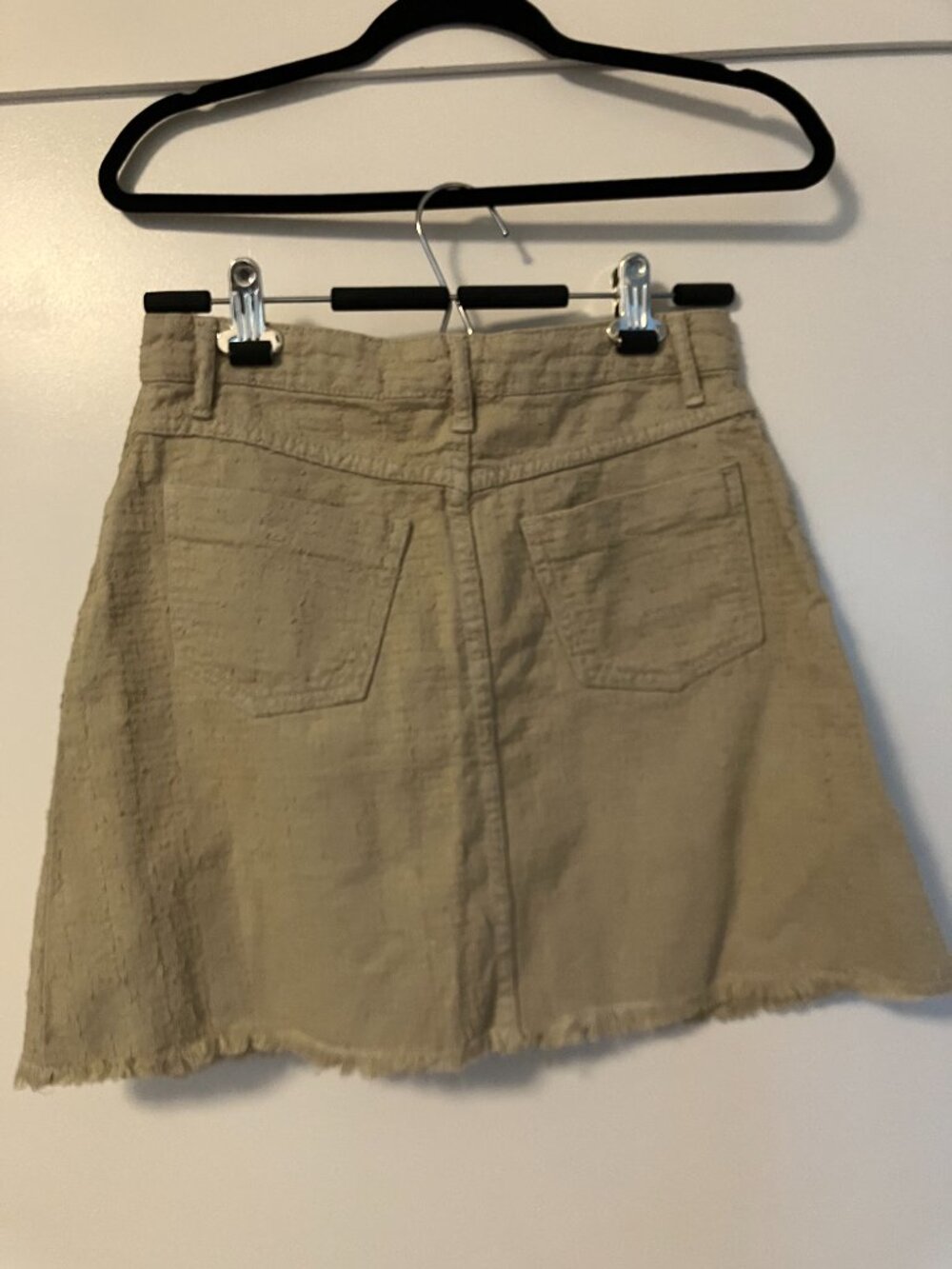 Nocturne Beige Mini Skirt Size Medium/Large NWT - Picture 2 of 3